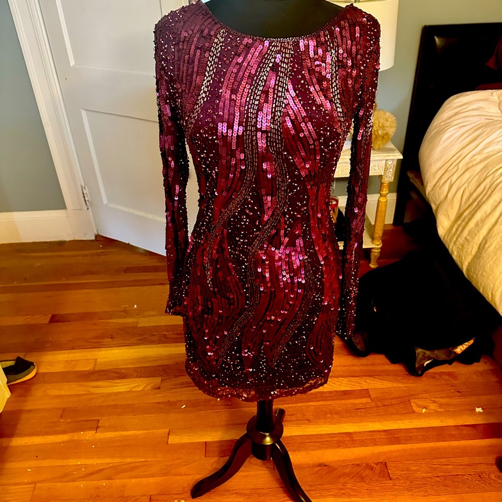 Cache prom/homecoming dress.